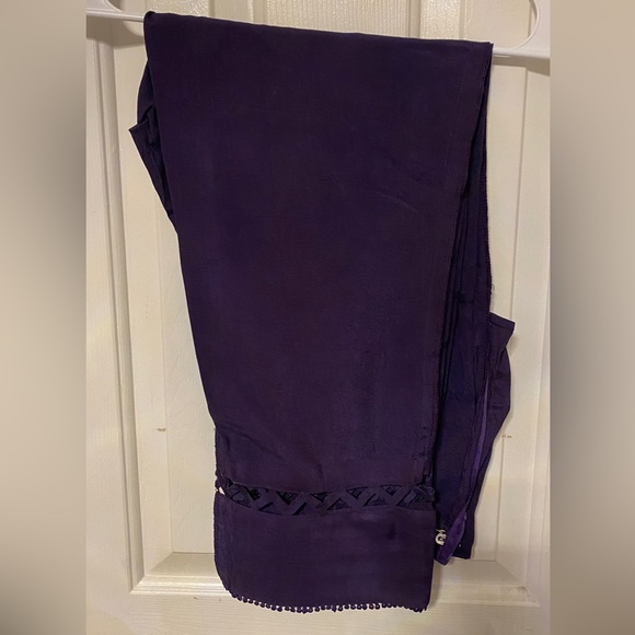 Republic Womenswear - Size Small - Picture 4 of 4